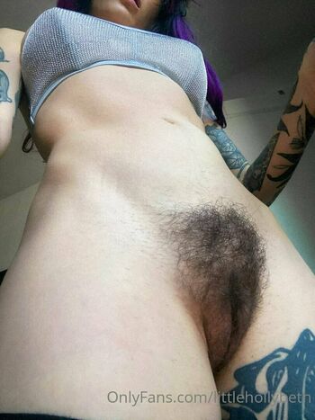 littlehollybeth