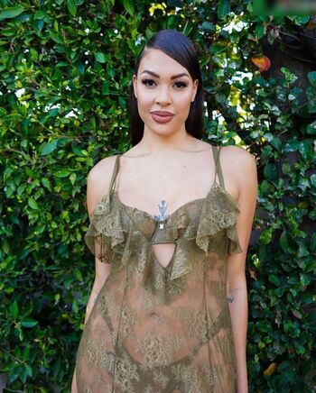 Liz Cambage