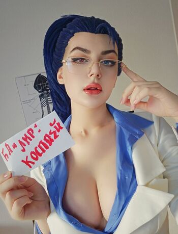 Liz Joestar