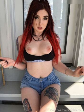 Lizzi Blake
