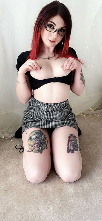 Lizzi Blake