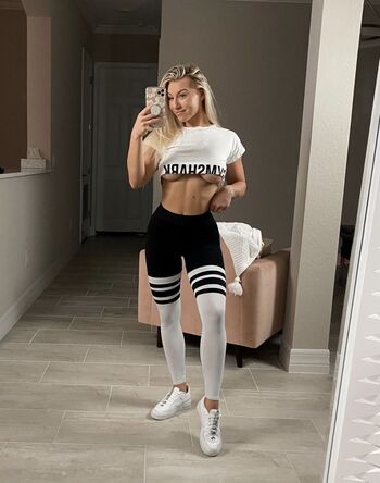 Lizzy Musi