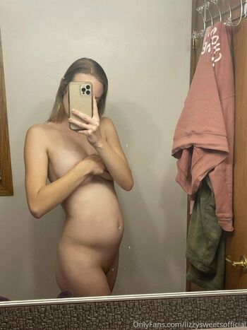 Lizzysweetsofficial