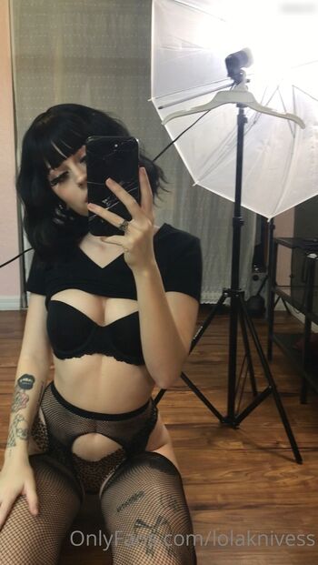 Lola Goth