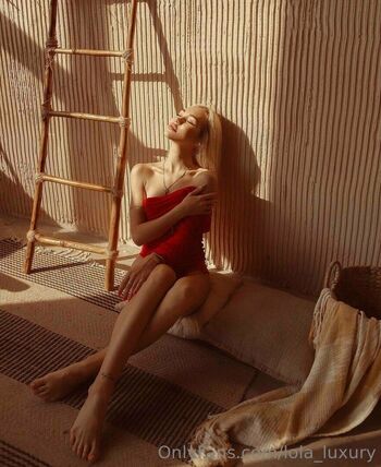 lola_luxury