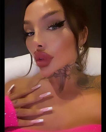 Lola_official