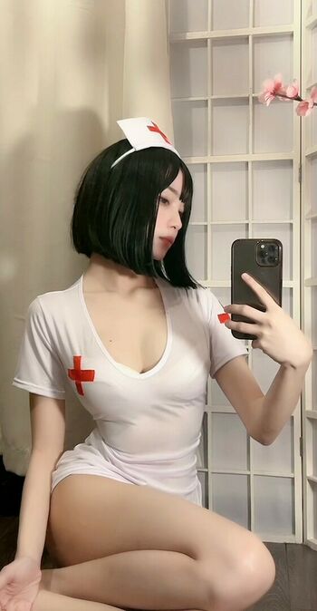 Lolaaasaur
