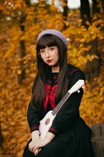 Loli Molly