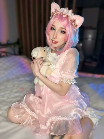 Loli Molly