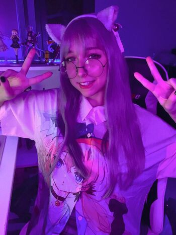 Loli Molly