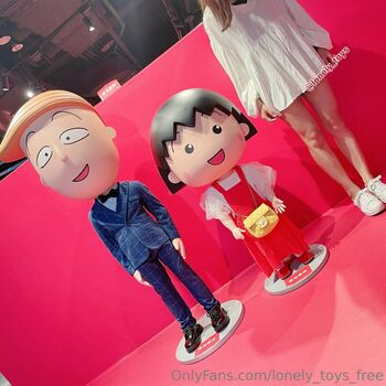 lonely_toys_free