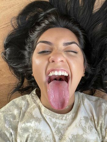Long Tongue Fetish
