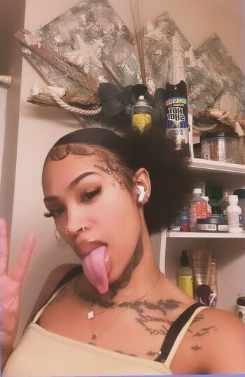 Long Tongue Fetish