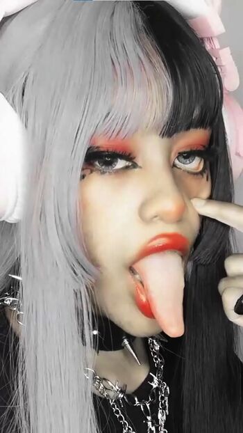 Long Tongue Fetish