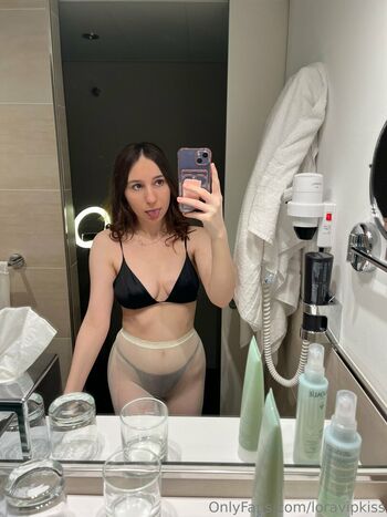 loravipkiss