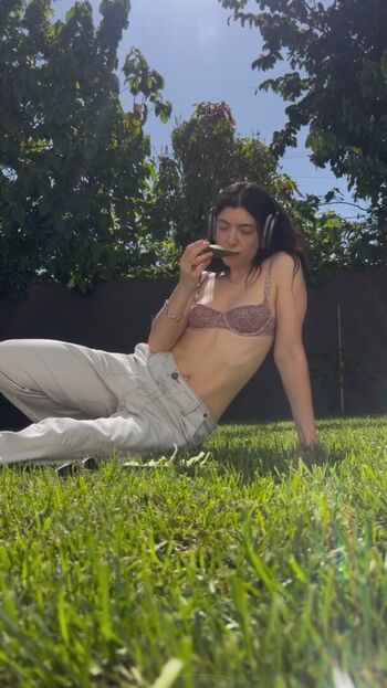 Lorde
