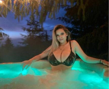 Loreanofficial