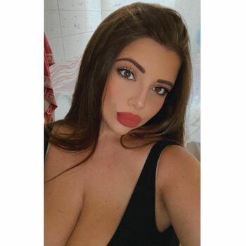 Lorena C
