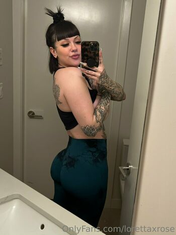 lorettaxrose