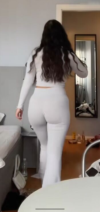 Lotti Aisha Greinwald
