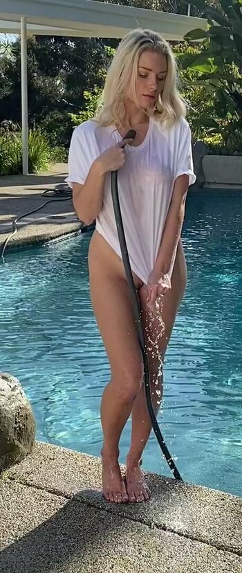 Lottie Moss