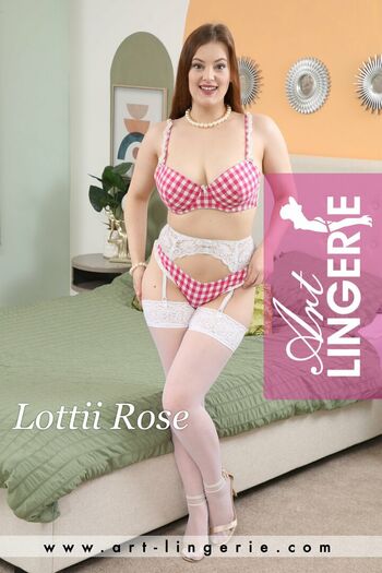Lottii Rose