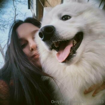 lovelylollyhehe