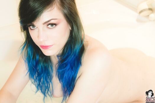 Lovia Suicide