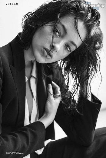 Lucette Van Beek