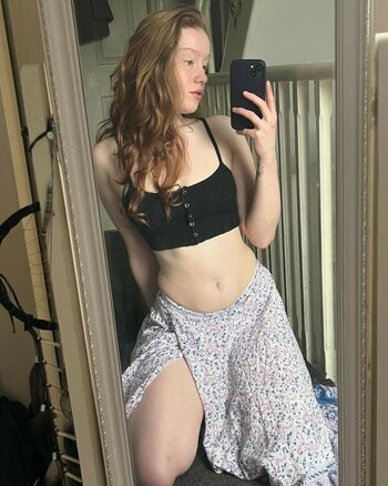 lucie_roams