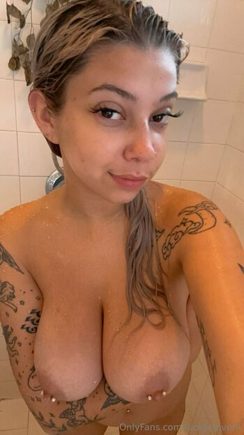 LuckyClover4
