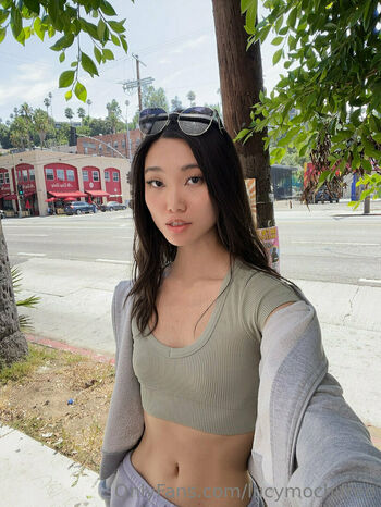 lucymochifree