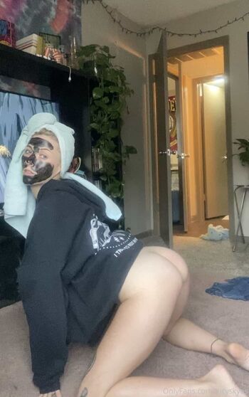 lucyskyes