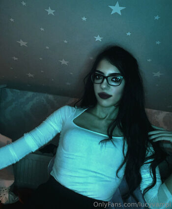 lucyvampi