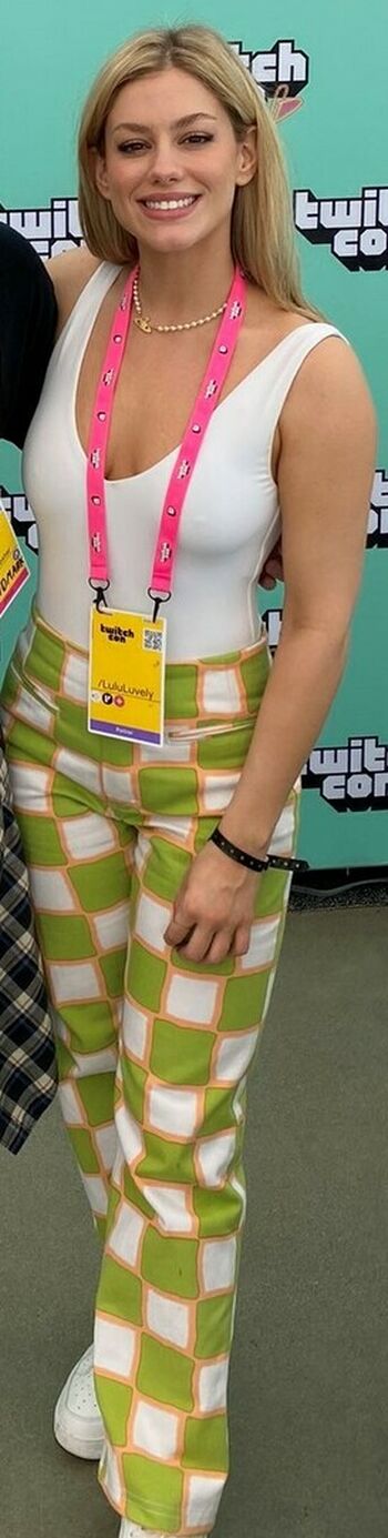 LuluLuvely
