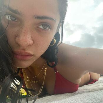 Luna Blaise