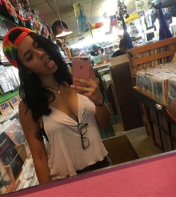 Luna Bloom