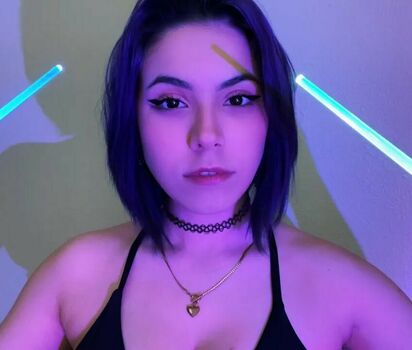 Luna Bloom