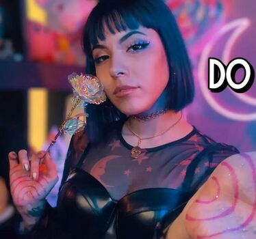 Luna Bloom