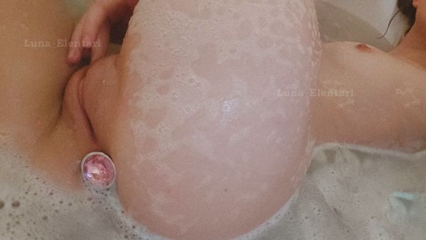 luna_elentari