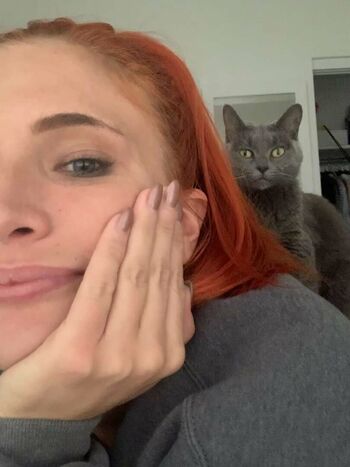 Luna Leelove