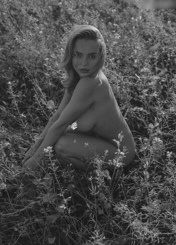 Luna Stevens