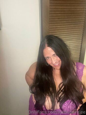 lustfullovelee