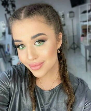 lusty_angel777