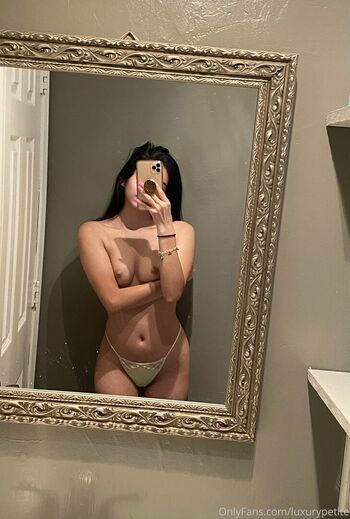 luxurypetite
