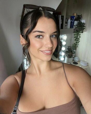 Lydia Coxson