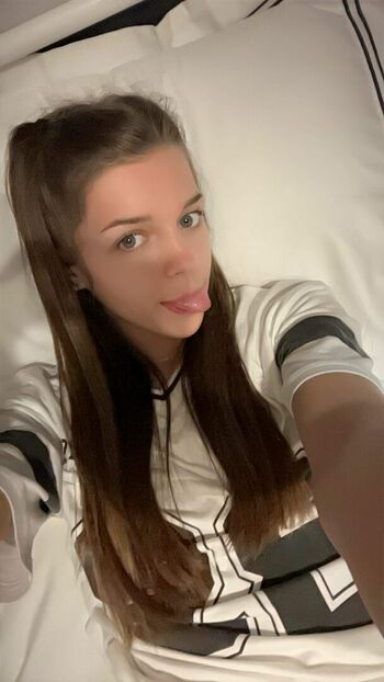 lyiax