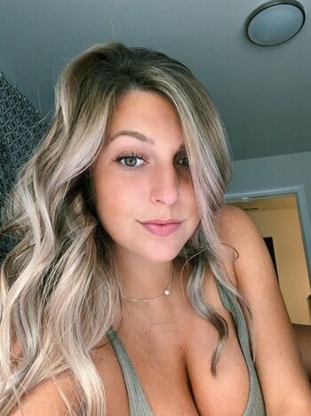 Maddie Clark
