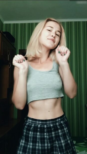 maddie-grey