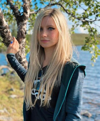 Maddie_lena